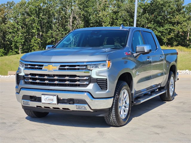 New 2026 Chevrolet Silverado 1500 LTZ w/ LTZ Premium Package image 3