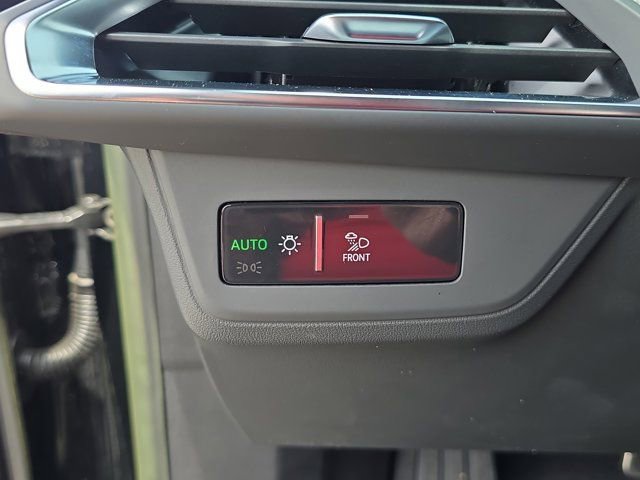 Used 2022 Audi RS e-tron GT image 26