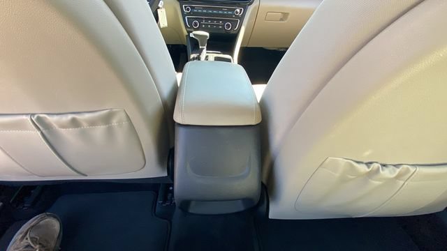 Used 2018 Kia Optima LX w/ 17" Alloy Wheels Package FWD image 14