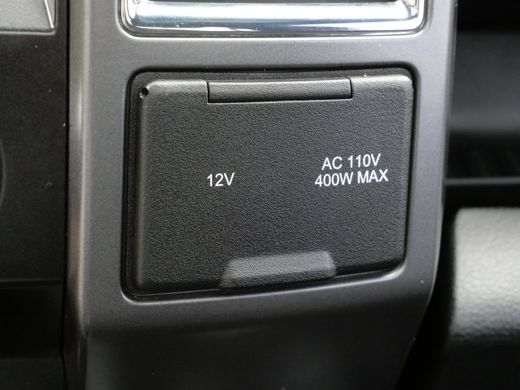 Used 2016 Ford F150 XLT w/ Equipment Group 302A Luxury AWD/4WD image 24