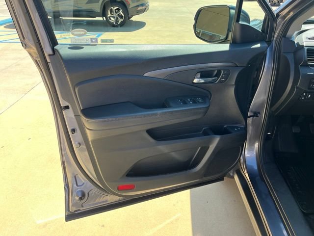 Used 2022 Honda Pilot Special Edition image 11