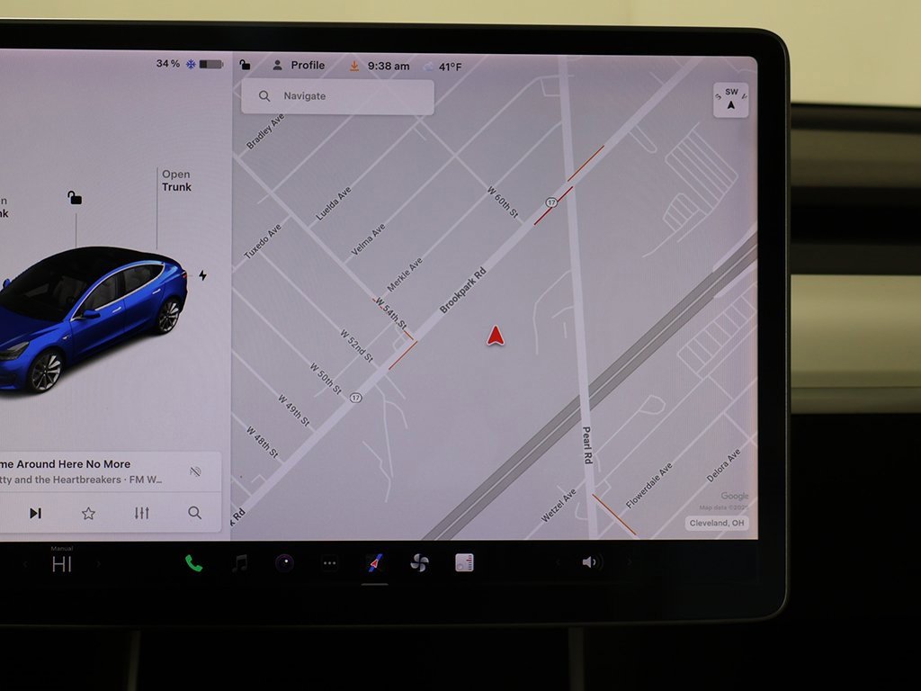 Used 2019 Tesla Model 3 Standard Range Plus image 44