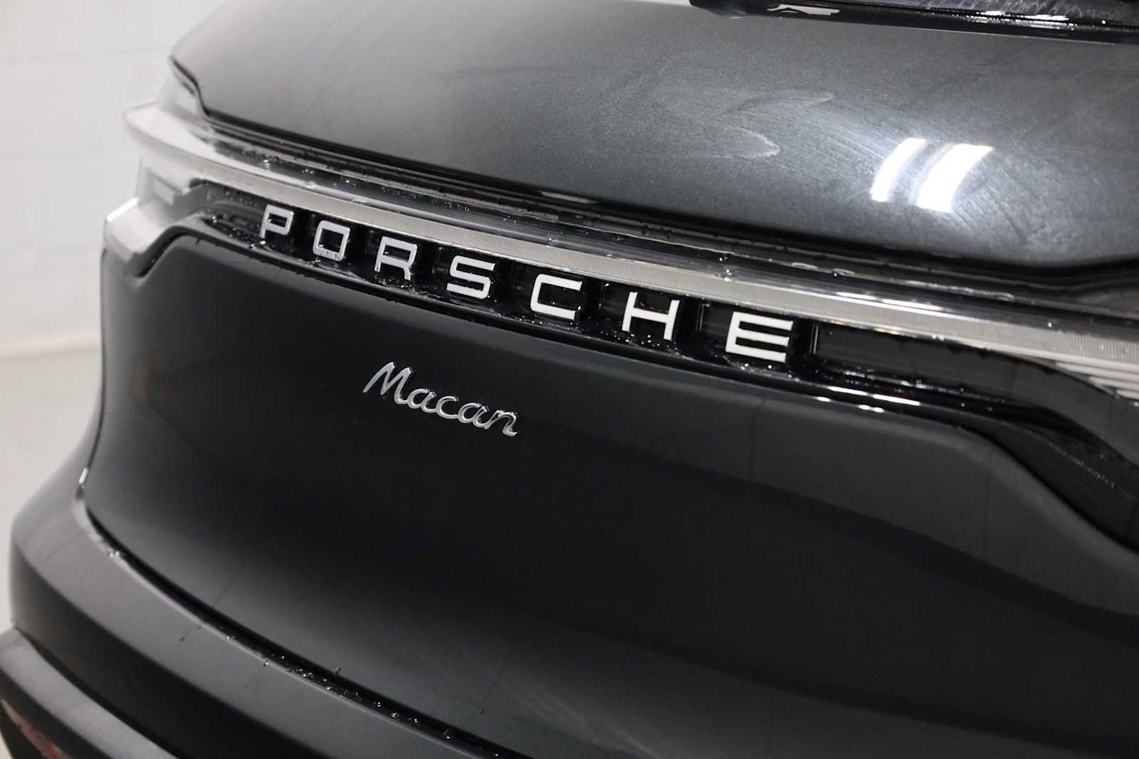New 2026 Porsche Macan image 8
