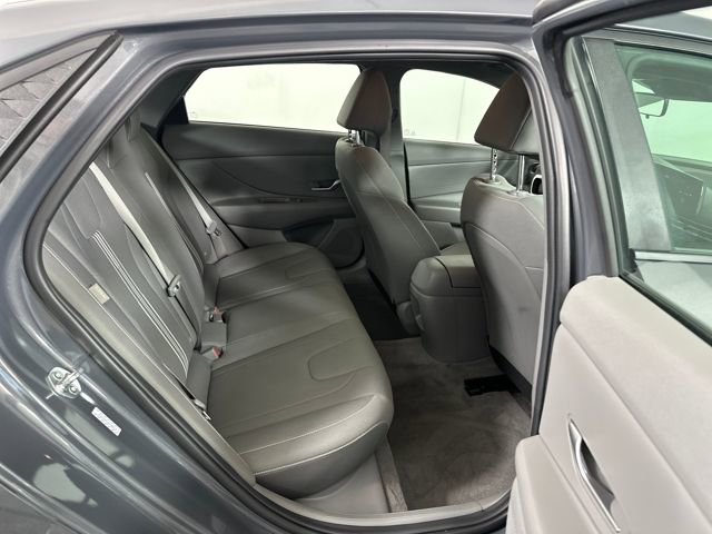 Certified 2024 Hyundai Elantra SEL image 28