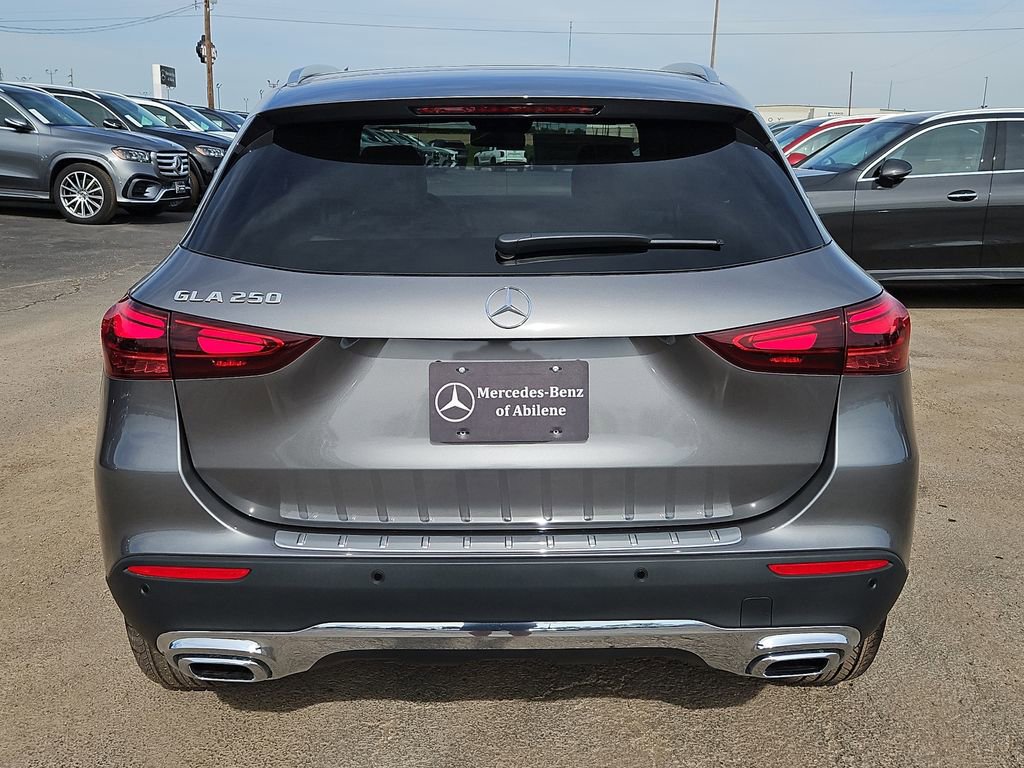 New 2026 Mercedes-Benz GLA 250 image 6