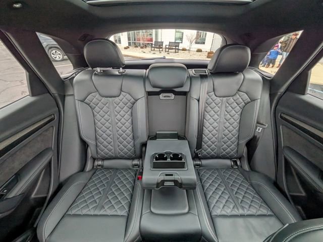 Used 2019 Audi SQ5 Premium Plus w/ Premium Plus Package image 18