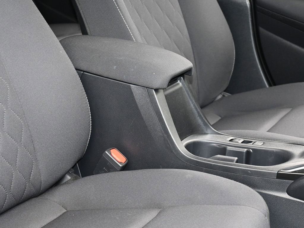 Used 2023 Toyota Corolla Hybrid Sedan image 40