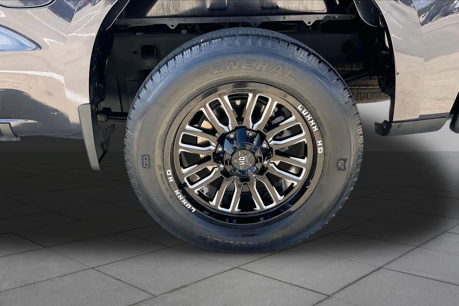 Used 2022 Chevrolet Silverado 1500 Custom RWD image 11
