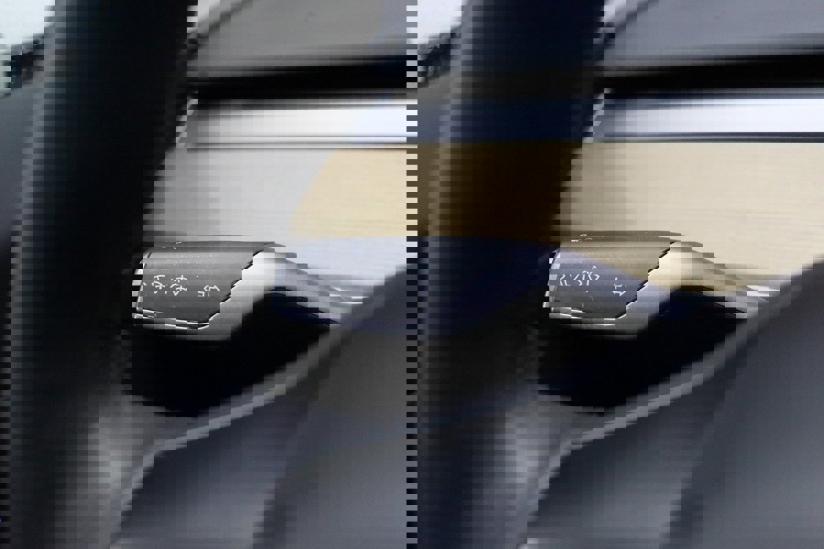 Used 2023 Tesla Model 3 Long Range image 50