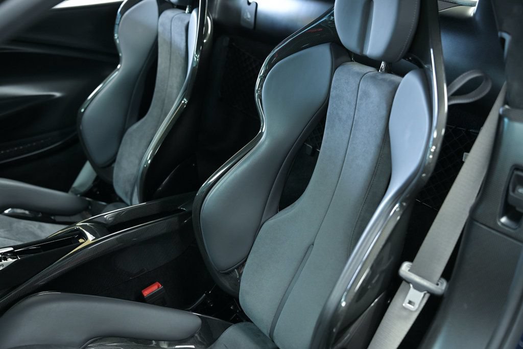 Used 2022 Ferrari 296 GTB RWD image 38