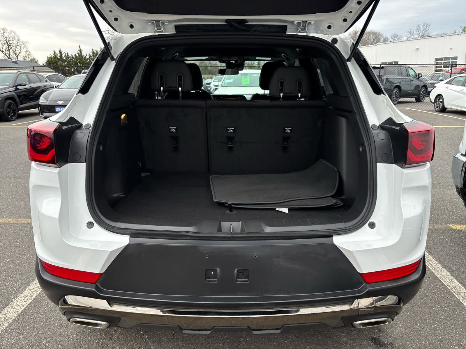 Certified 2024 Chevrolet TrailBlazer ACTIV image 29