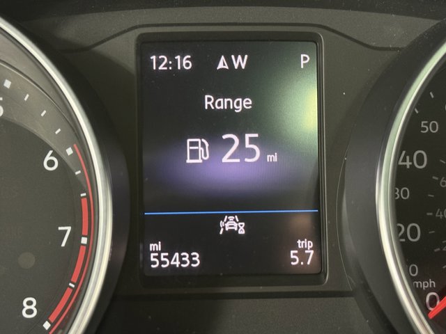 Used 2021 Volkswagen Tiguan SE R-Line AWD/4WD image 16