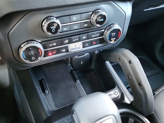 New 2025 Ford Bronco Big Bend w/ Black Diamond Package image 20