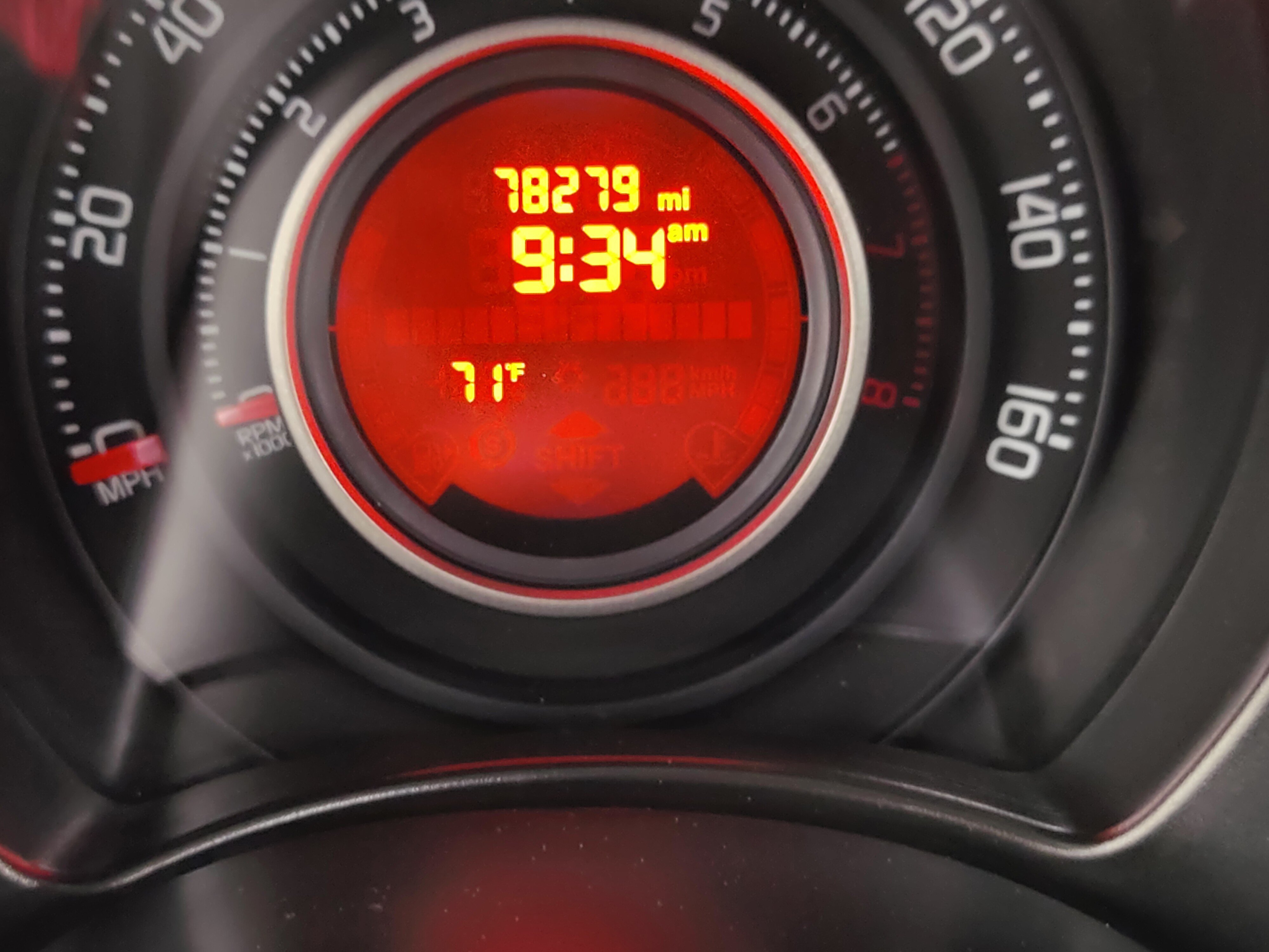 Used 2013 FIAT 500 Abarth w/ Comfort/Convenience Group FWD image 20