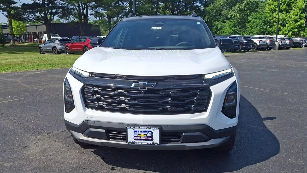 New 2026 Chevrolet Equinox LT w/ Midnight Edition FWD image 6