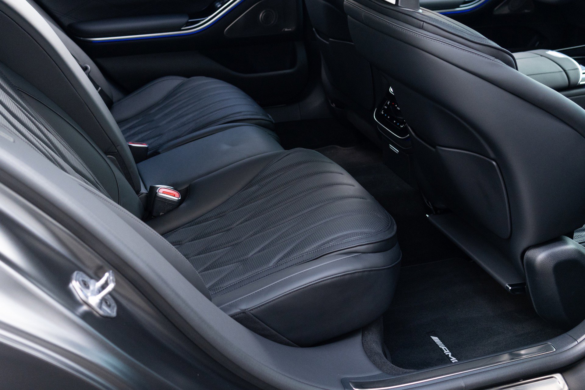 Used 2025 Mercedes-Benz S 63 AMG S image 66