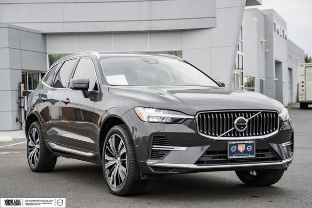 Used 2022 Volvo XC60 T8 Inscription w/ Advanced Package image 1