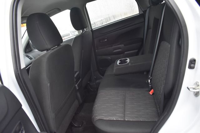 Used 2023 Mitsubishi Outlander Sport ES image 17