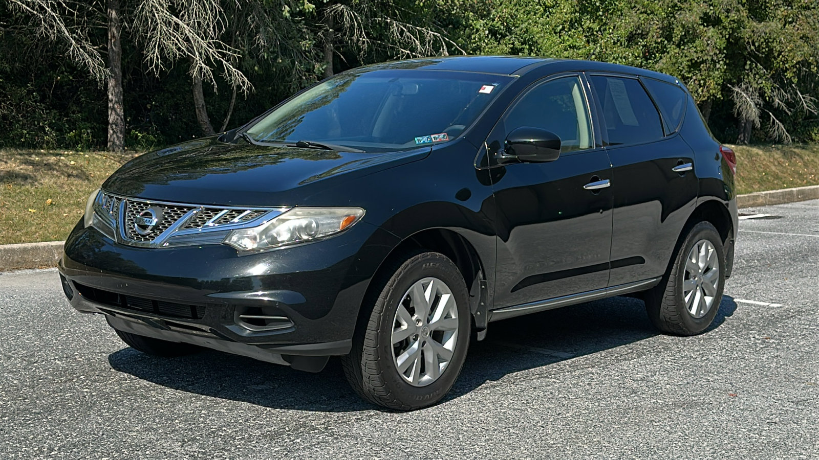 Used 2014 Nissan Murano S image 2
