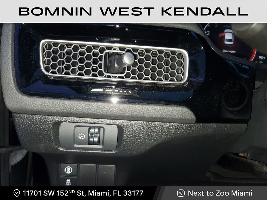 Used 2023 Honda Civic LX image 26