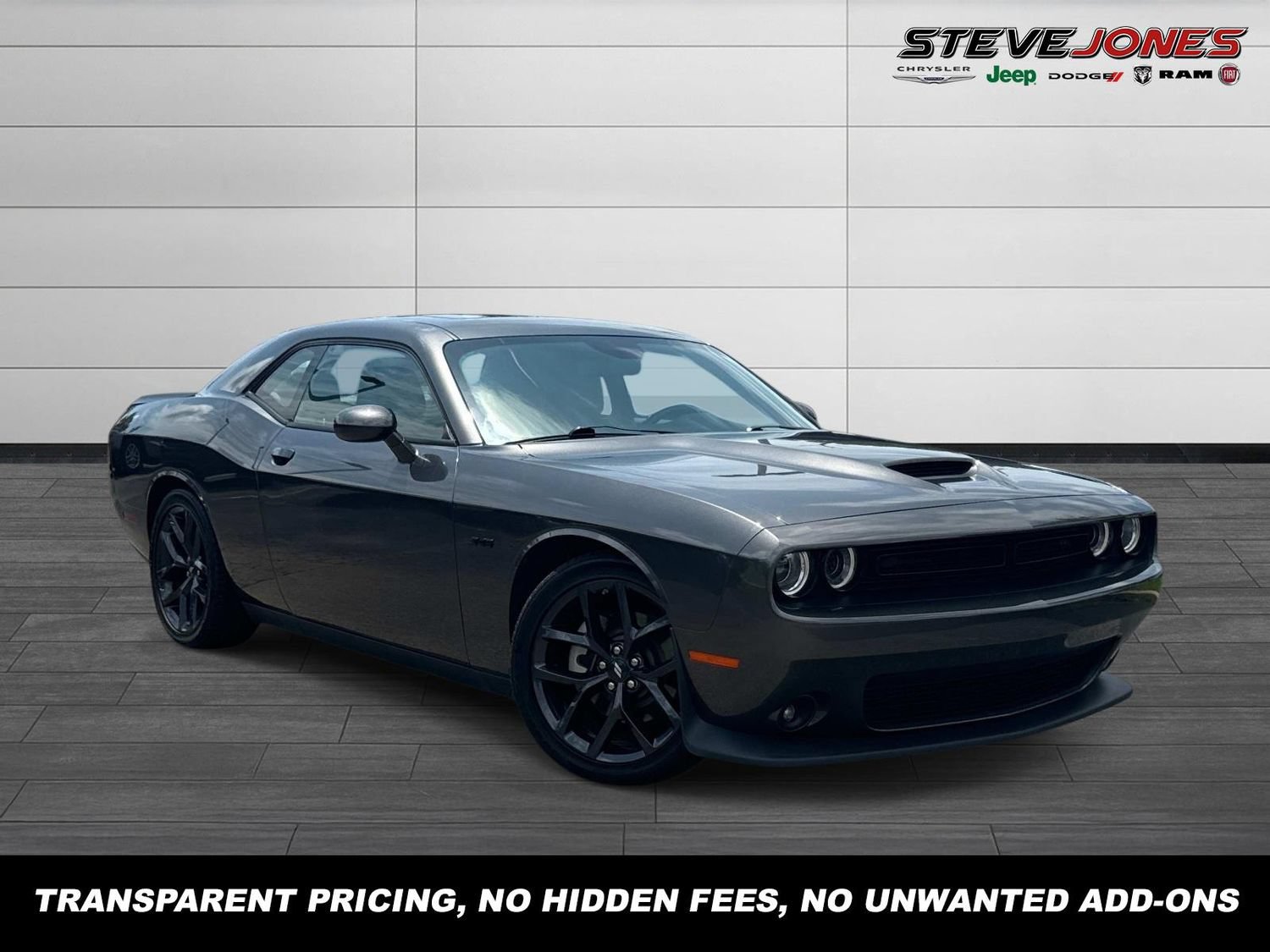 Used 2023 Dodge Challenger R/T w/ Plus Package RWD image 1