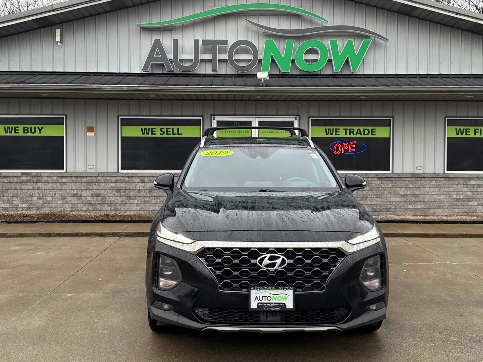 Used 2019 Hyundai Santa Fe AWD image 1