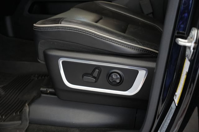 Used 2019 RAM 1500 Laramie RWD image 12