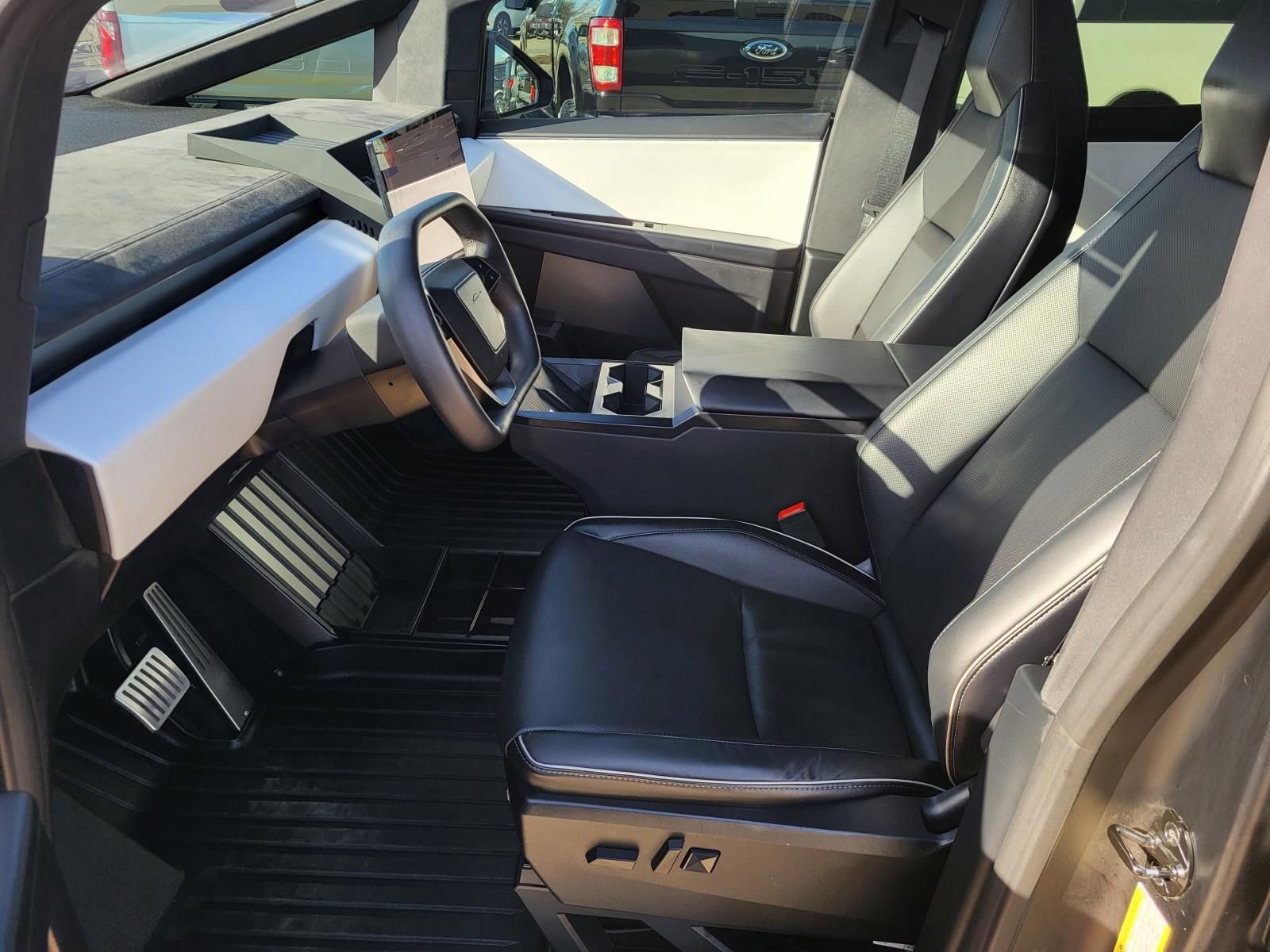 Used 2024 Tesla Cybertruck Cyberbeast image 24