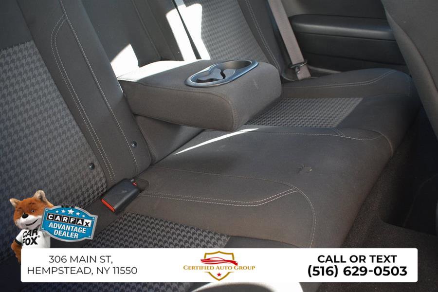 Used 2023 Dodge Challenger SXT w/ Cold Weather Group image 30