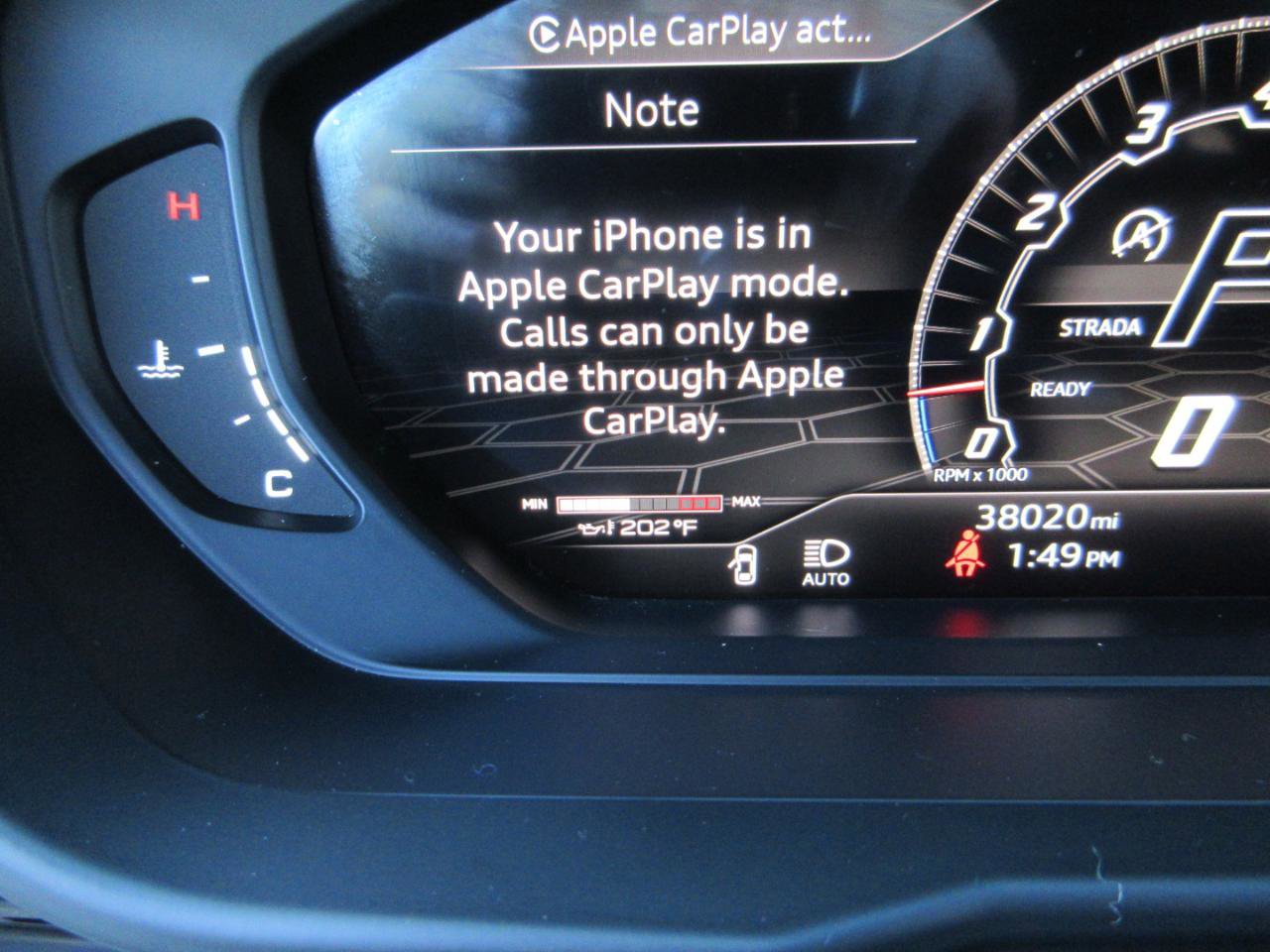 Used 2022 Lamborghini Urus image 59