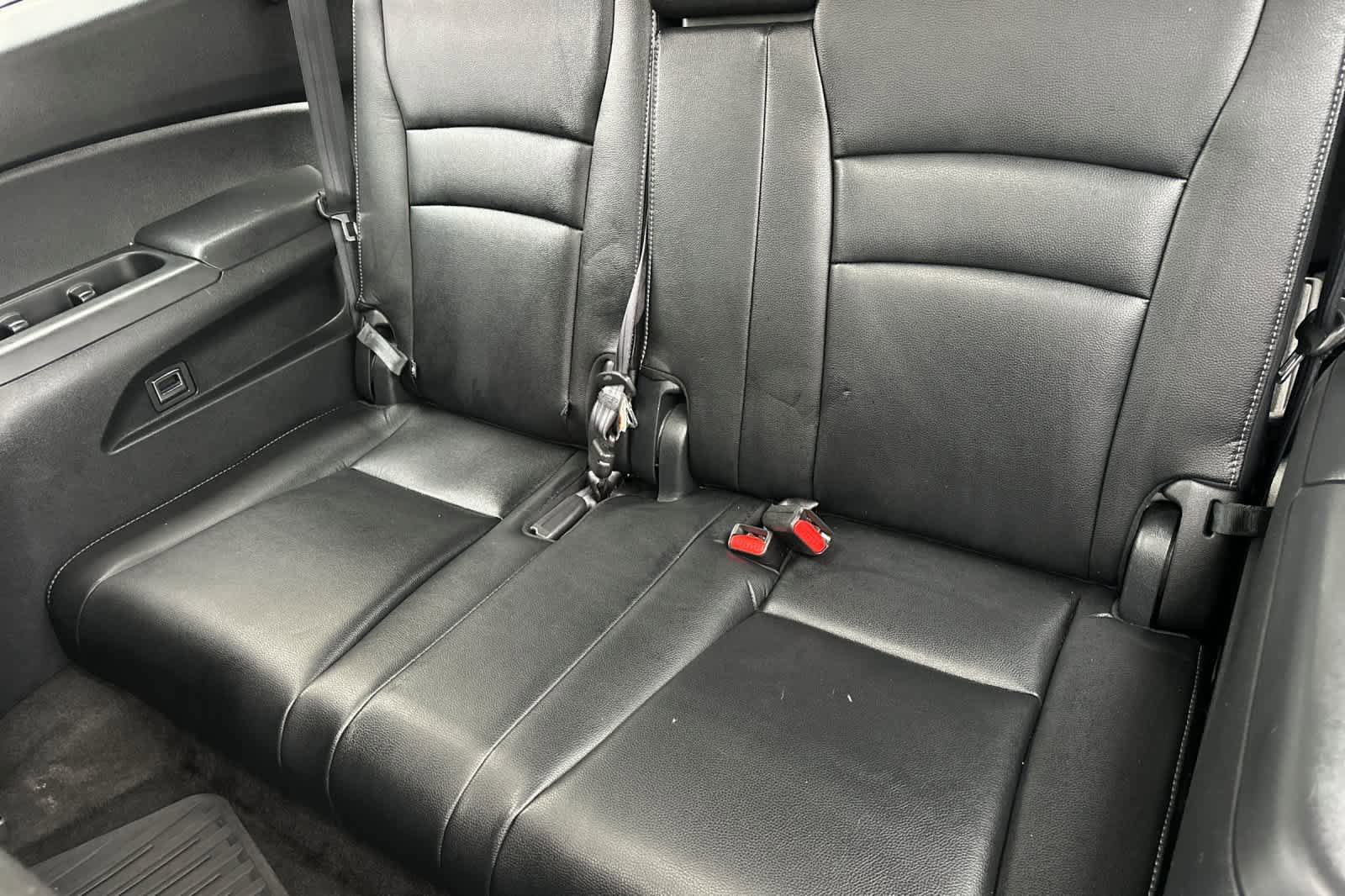 Used 2016 Honda Pilot Touring image 15