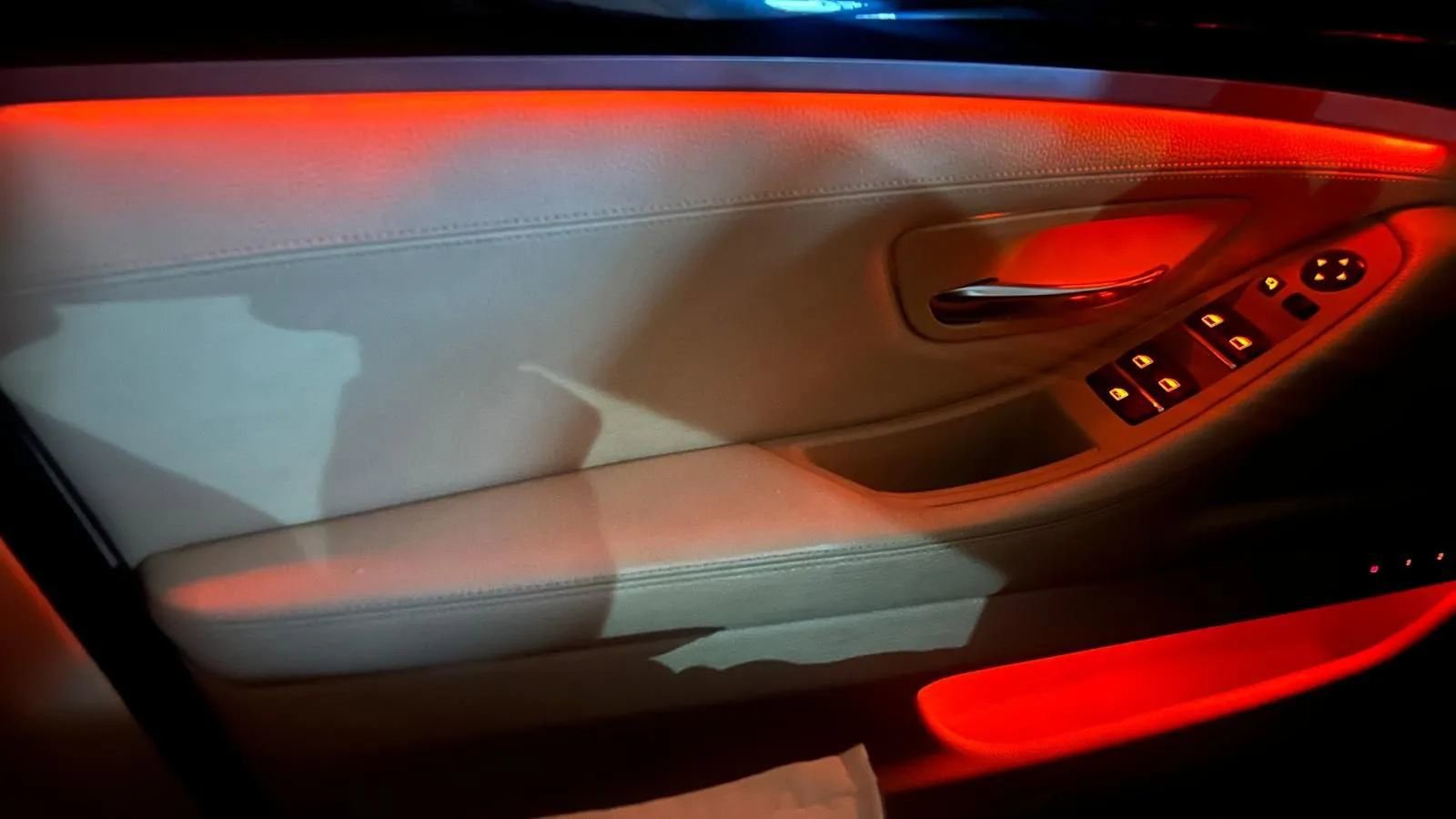 Used 2012 BMW 528i Sedan image 18