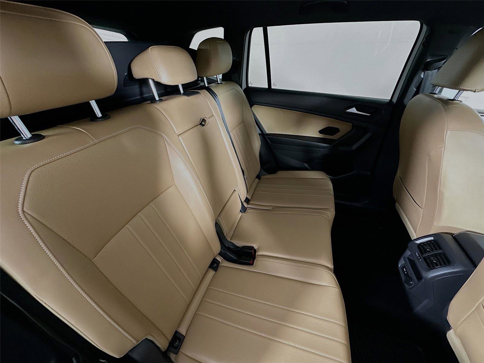 Used 2022 Volkswagen Tiguan SE image 26