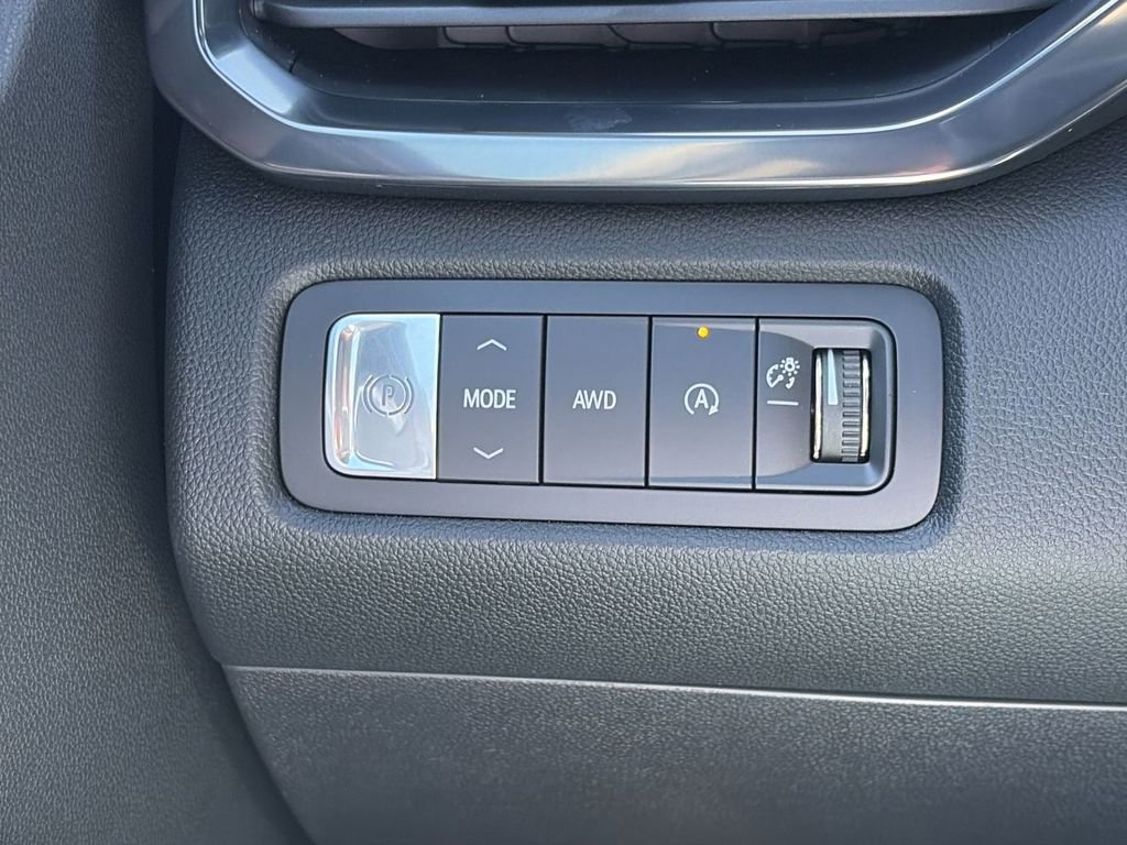New 2026 GMC Acadia AT4 AWD/4WD image 25