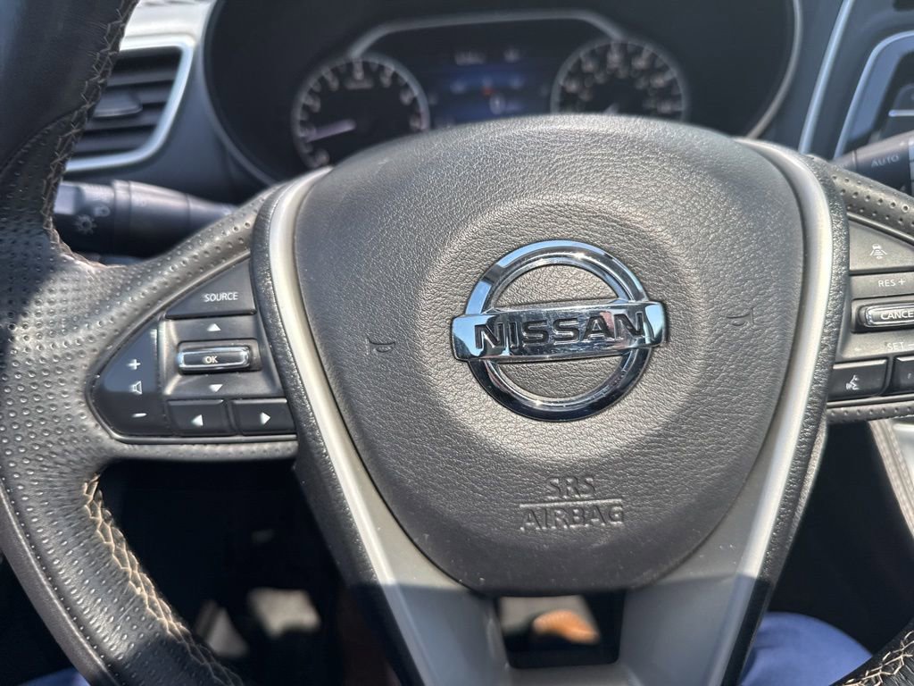 Used 2016 Nissan Maxima Platinum FWD image 5