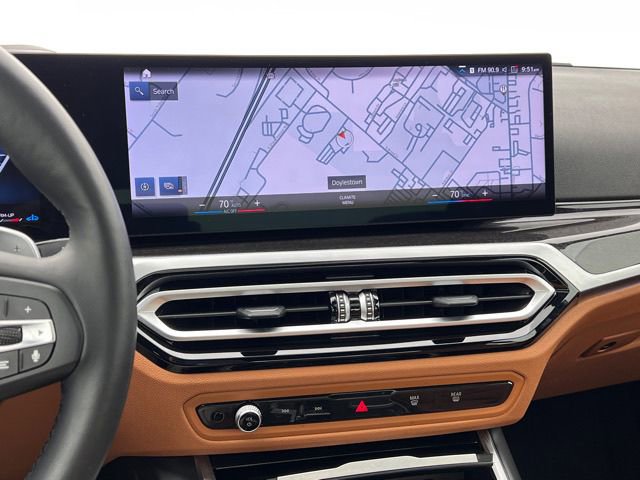 Certified 2023 BMW 330i xDrive Sedan w/ Premium Package AWD/4WD image 22