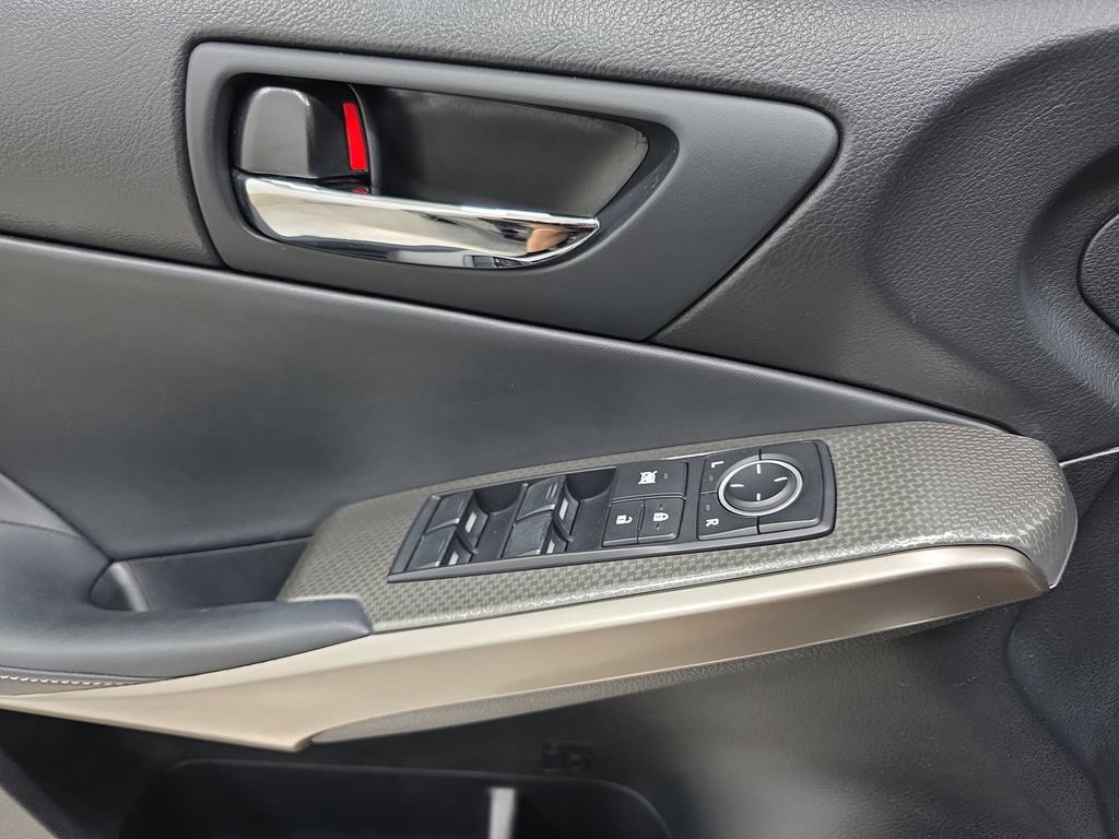 Used 2014 Lexus IS 350 AWD w/ F Sport Package image 28