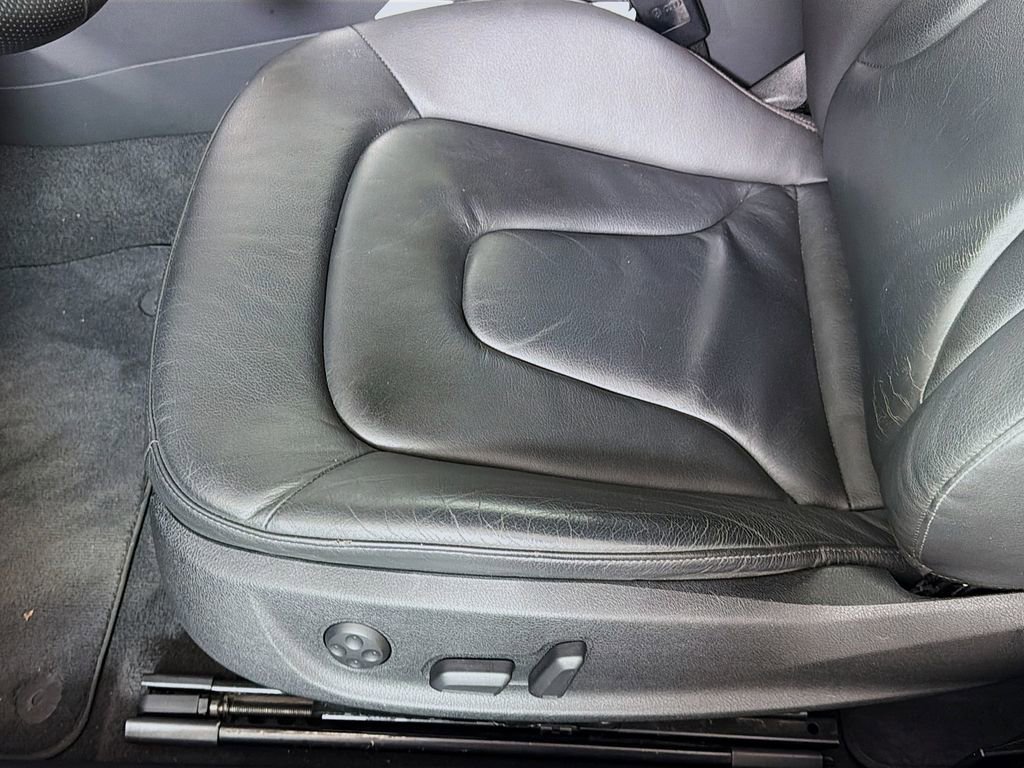 Used 2011 Audi A5 2.0T Premium Plus FWD image 19