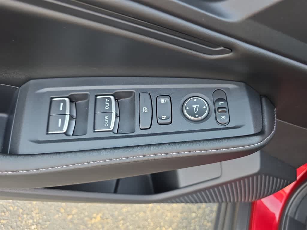 Used 2025 Honda Accord Sport image 16