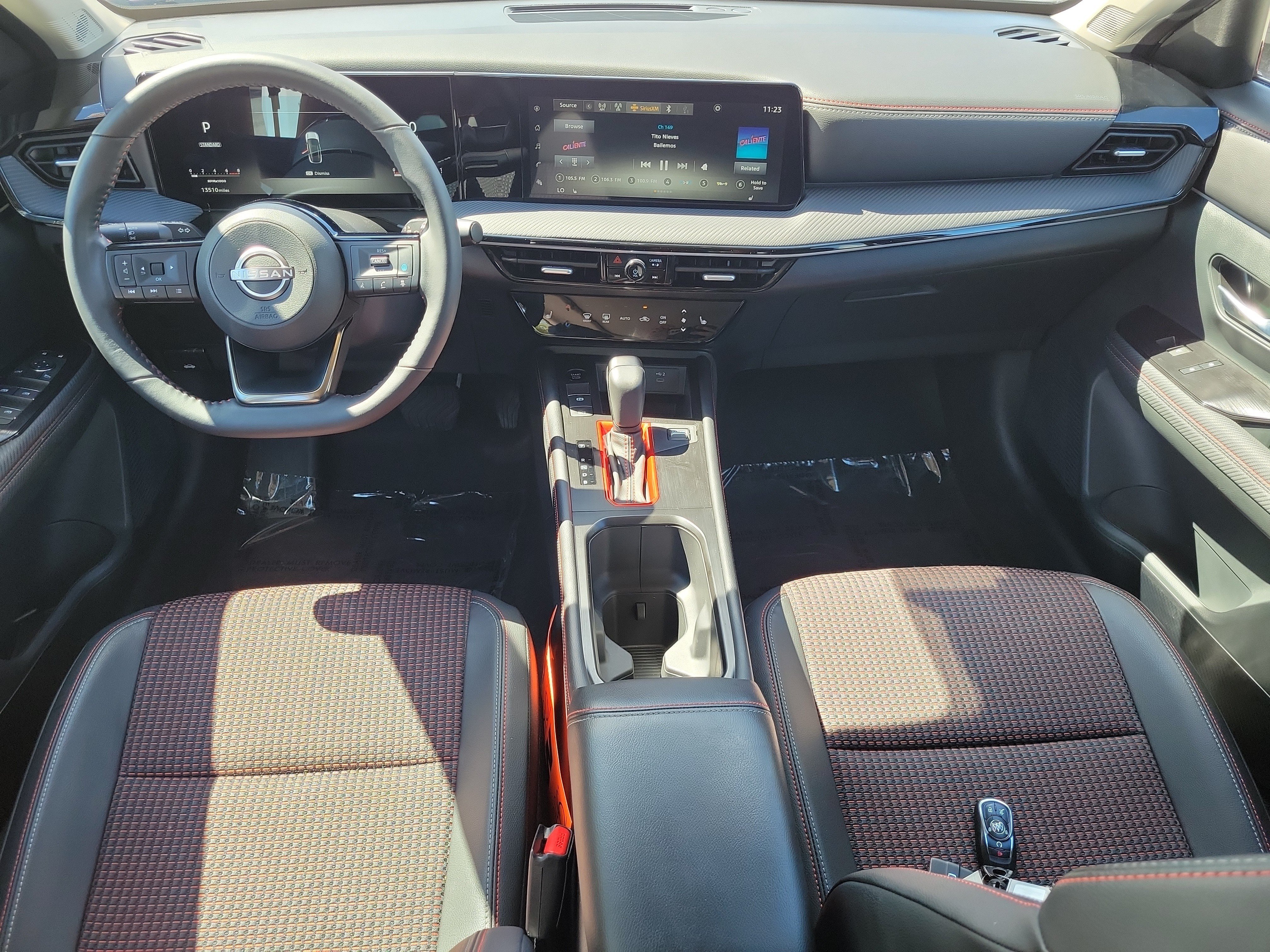 Used 2025 Nissan Kicks SR w/ SR Premium Package AWD/4WD image 13