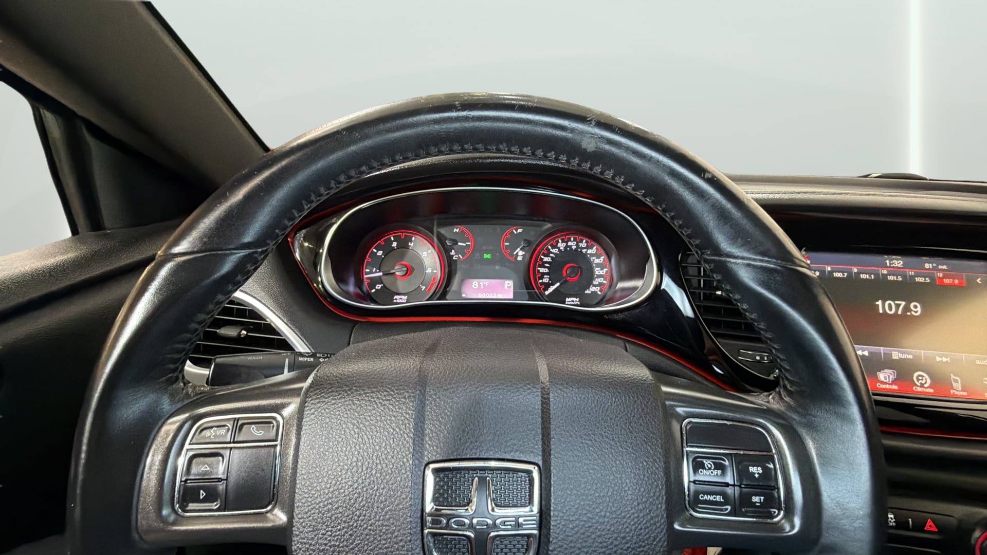 Used 2015 Dodge Dart SXT FWD image 30