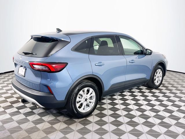 Used 2025 Ford Escape Active FWD image 8