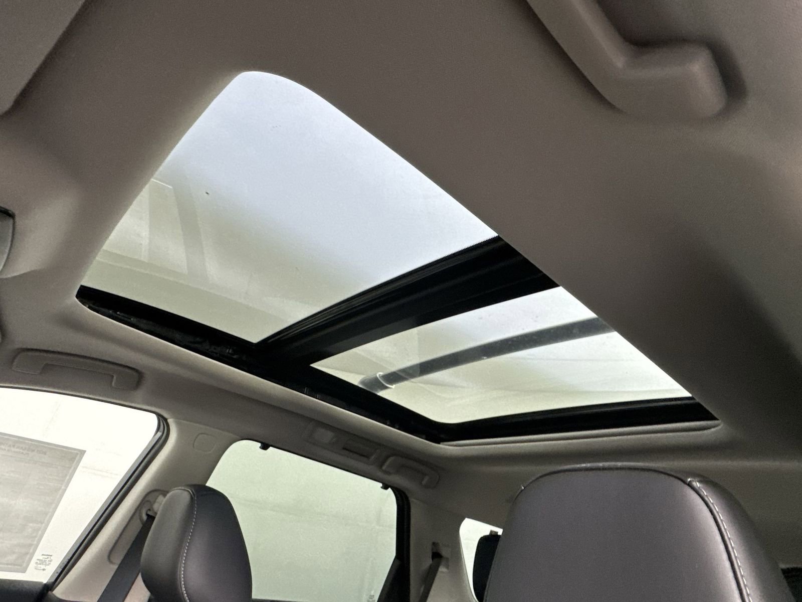 New 2025 Nissan Pathfinder Platinum w/ Cargo Package image 19