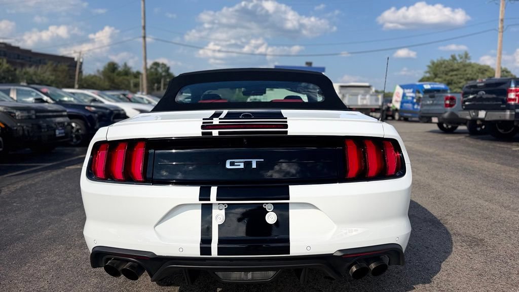 Used 2022 Ford Mustang GT Premium w/ Equipment Group 401A RWD image 7