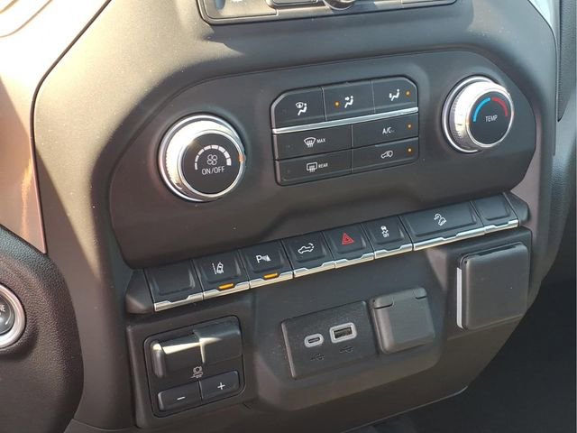 Used 2025 Chevrolet Silverado 2500 Custom w/ Custom Value Package AWD/4WD image 10