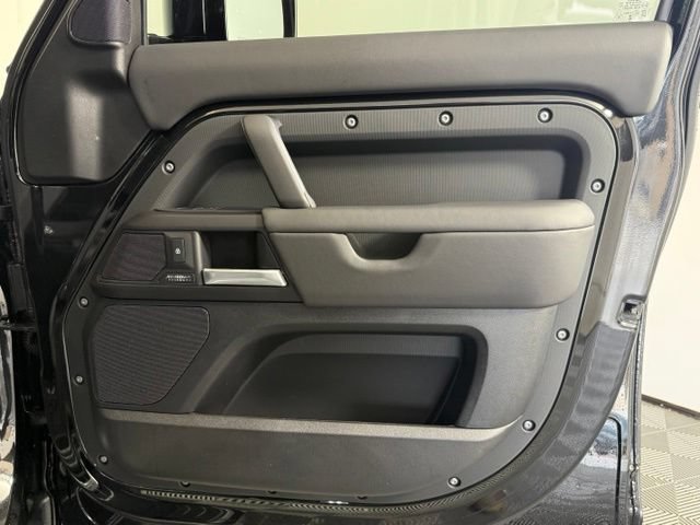 New 2026 Land Rover Defender 130 Outbound AWD/4WD image 18