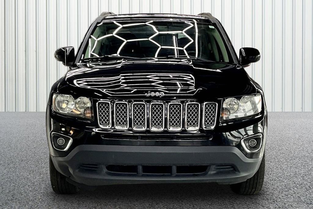 Used 2015 Jeep Compass High Altitude FWD image 2