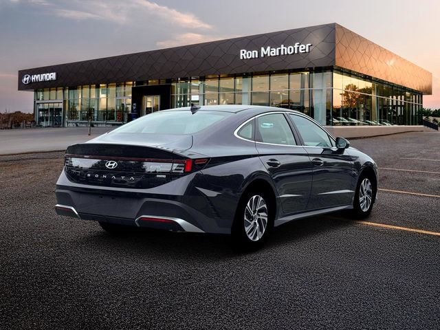 New 2026 Hyundai Sonata Blue FWD image 7