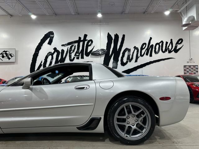 Used 2001 Chevrolet Corvette Z06 w/ Memory Pkg image 7