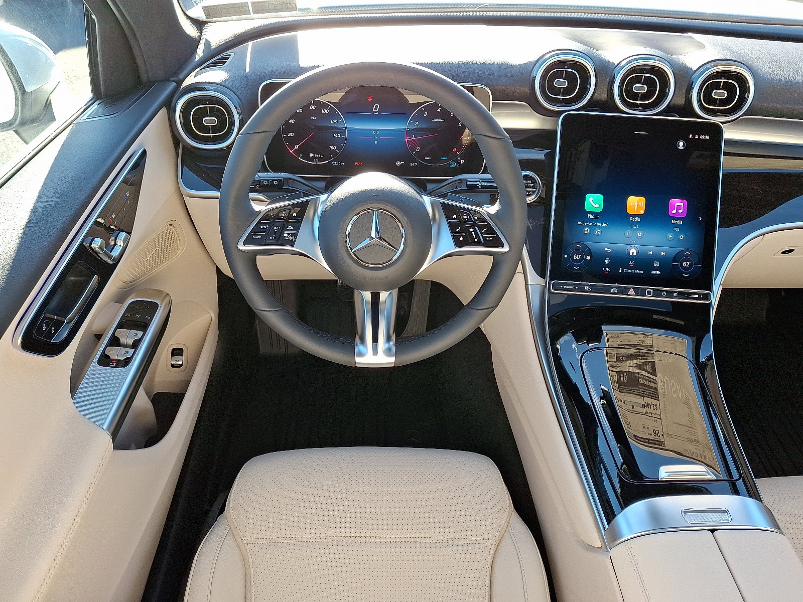 Used 2026 Mercedes-Benz GLC 300 4MATIC image 9